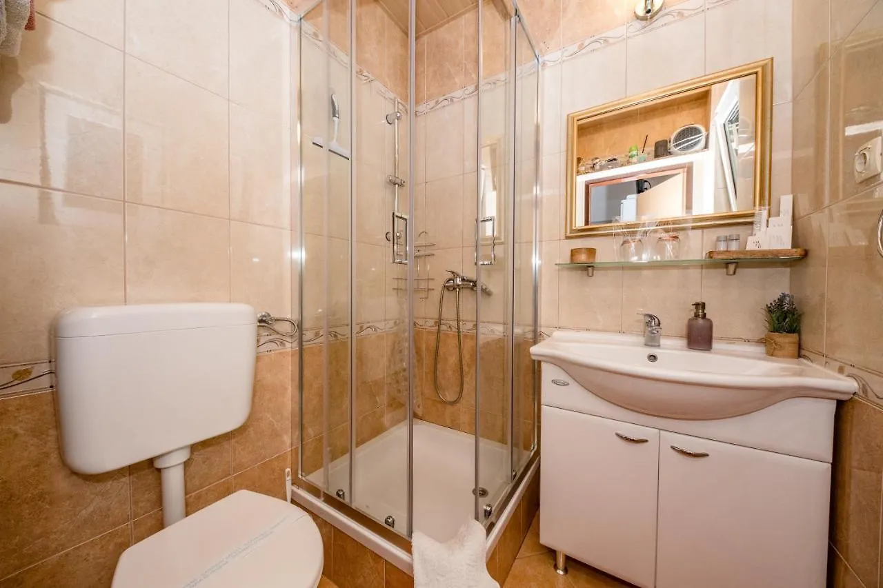 Exquisite Villa With Heated Pool, Sauna, Breathtaking Landscape & Panoramic Views In Banjol Rab Town Croaţia