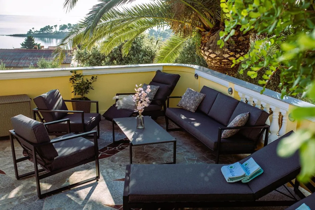Exquisite Villa With Heated Pool, Sauna, Breathtaking Landscape & Panoramic Views In Banjol 라브 0*,
